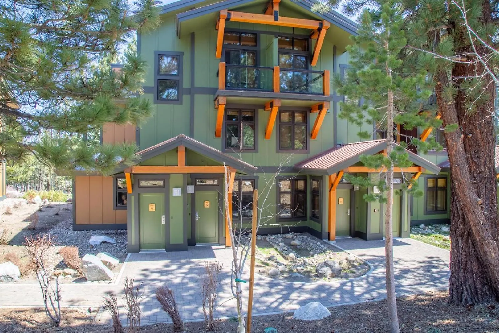 #320 - Golf Course Townhome With Mountain Views & Spa Mammoth Lakes Holiday home
